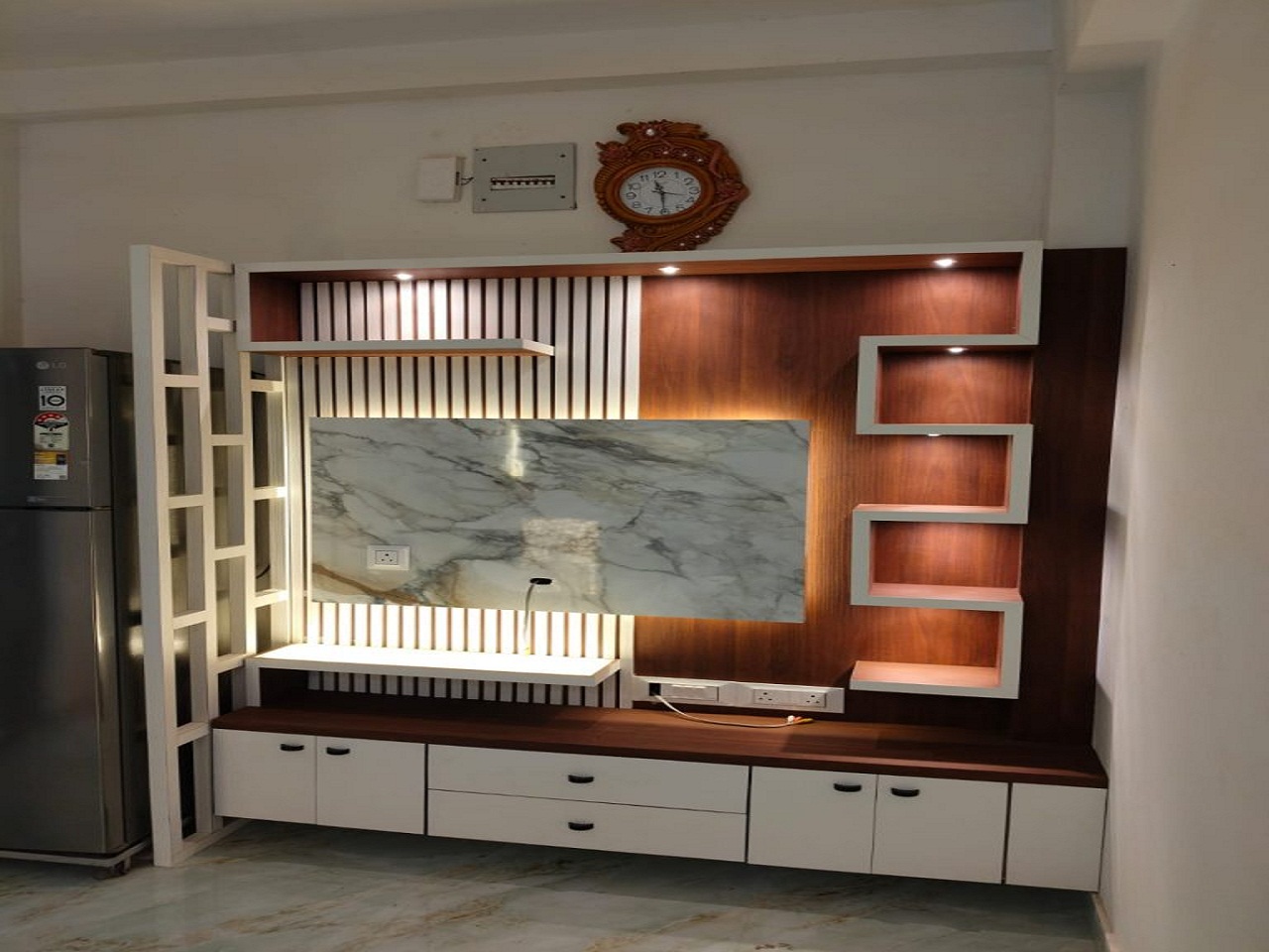 Elegant Office Workspace